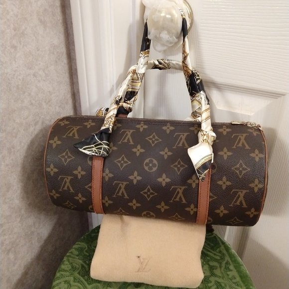 Louis Vuitton Papillon 30 Monogram - Picture 1 of 13